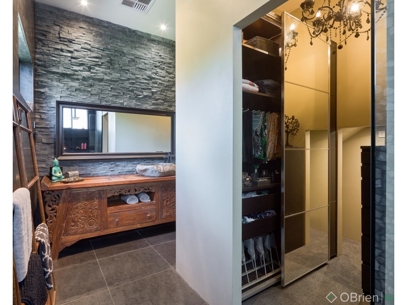 208 Princes Way, Drouin VIC 3818