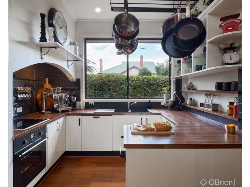 208 Princes Way, Drouin VIC 3818