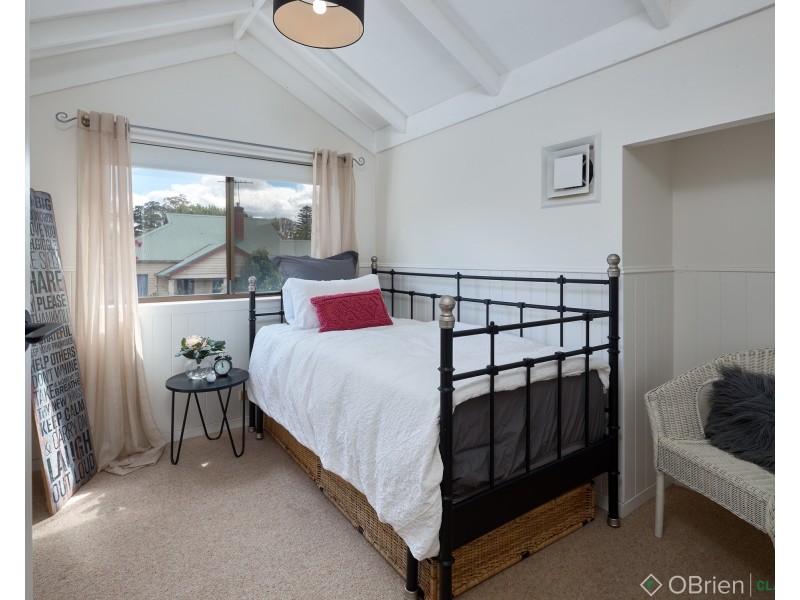 208 Princes Way, Drouin VIC 3818