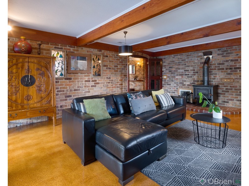 208 Princes Way, Drouin VIC 3818