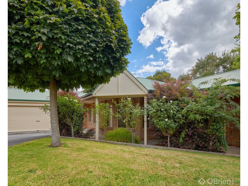 1/5 Karrala Court, Drouin VIC 3818