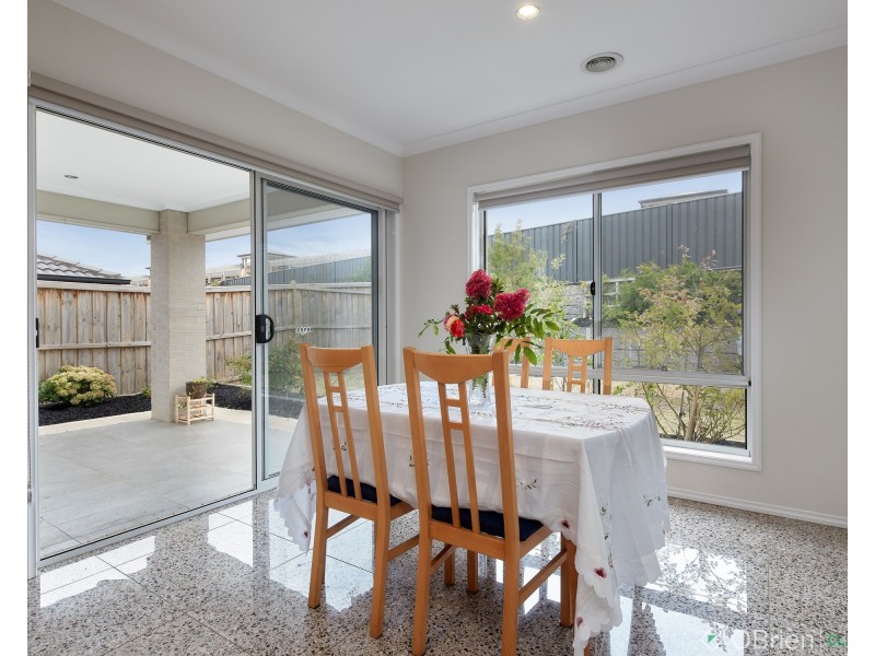 51 Meadowbrook Crescent, Warragul VIC 3820