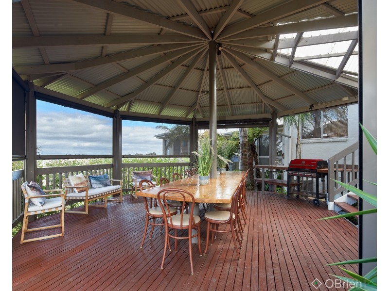 3 Oxford Street, Drouin VIC 3818