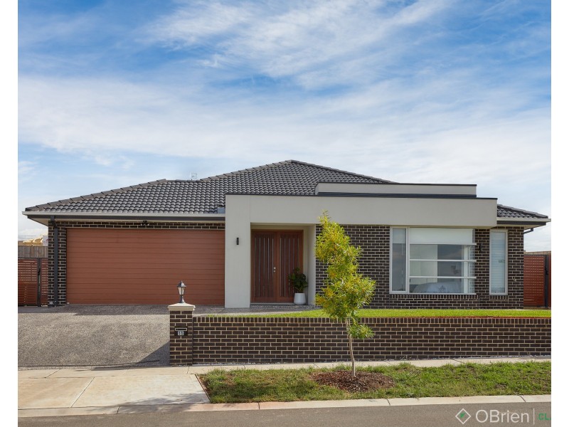 15 Tamar Avenue, Warragul VIC 3820