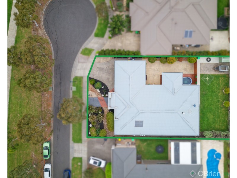 16 Booth Place, Pakenham VIC 3810