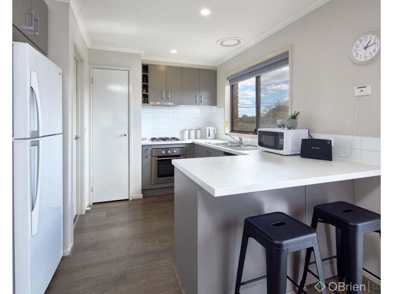 1/12-14 Somerset Drive, Warragul VIC 3820