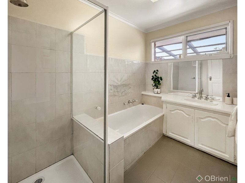 51 Waratah Drive, Warragul VIC 3820