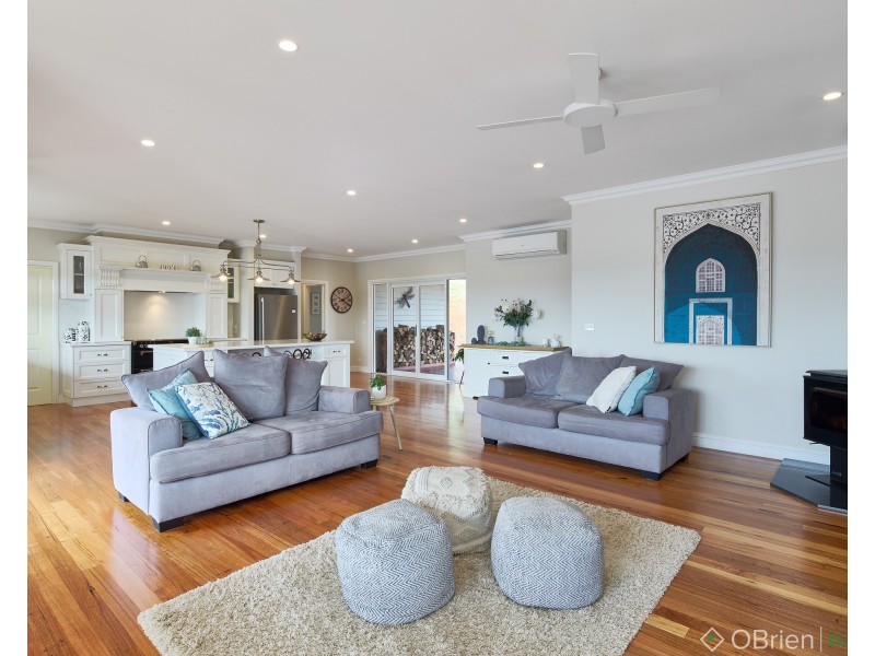 7 Hillview Close, Nilma VIC 3821