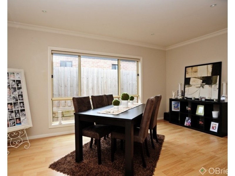 2/8 Stoll Street, Warragul VIC 3820