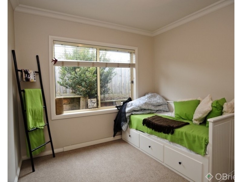 2/8 Stoll Street, Warragul VIC 3820