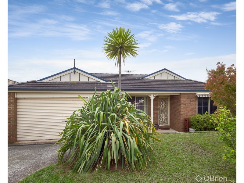 10 Eden Place, Drouin VIC 3818