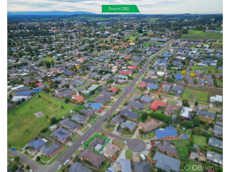 10 Eden Place, Drouin VIC 3818