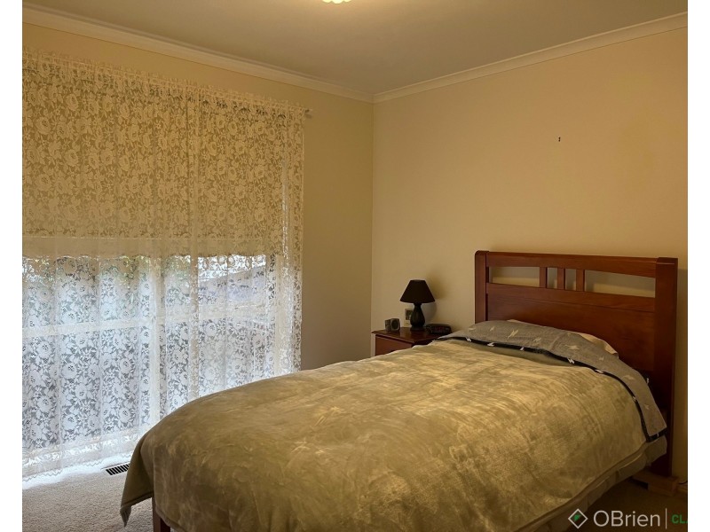 2/30 Charles Street, Warragul VIC 3820