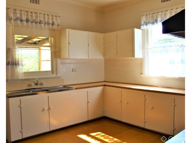 56 Clifford Street, Warragul VIC 3820