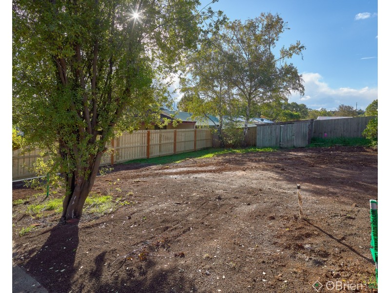 2/20 Western Park Drive, Warragul VIC 3820