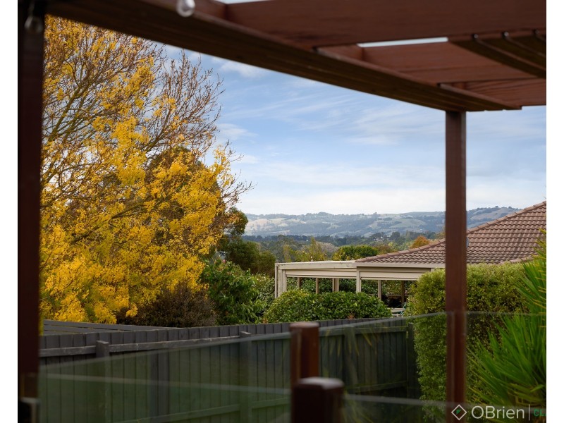 16 Cromie Drive, Warragul VIC 3820