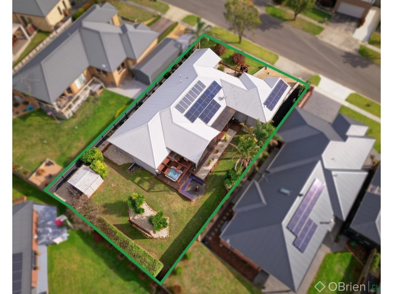 16 Cromie Drive, Warragul VIC 3820