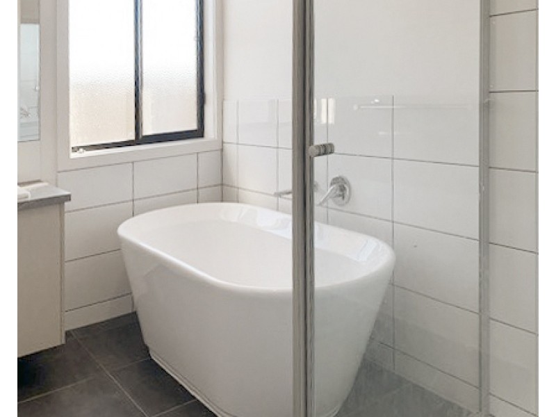 26 Napoleon Boulevard, Moe VIC 3825