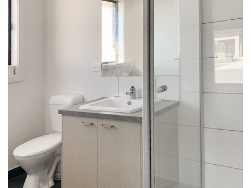 26 Napoleon Boulevard, Moe VIC 3825