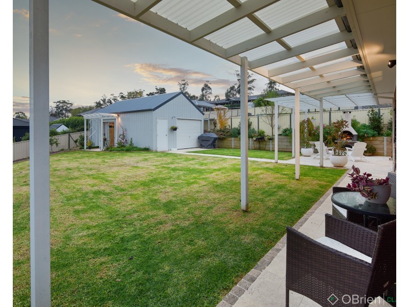 2 Bushy Park Court, Drouin VIC 3818
