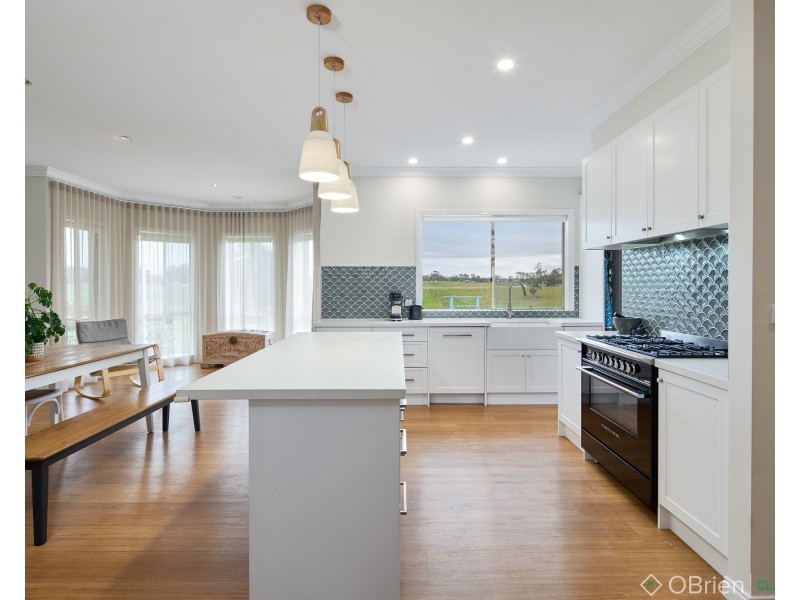 58 Brock Road, Hallora VIC 3818