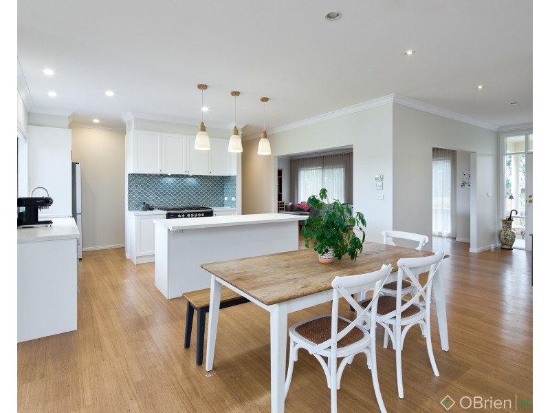 58 Brock Road, Hallora VIC 3818