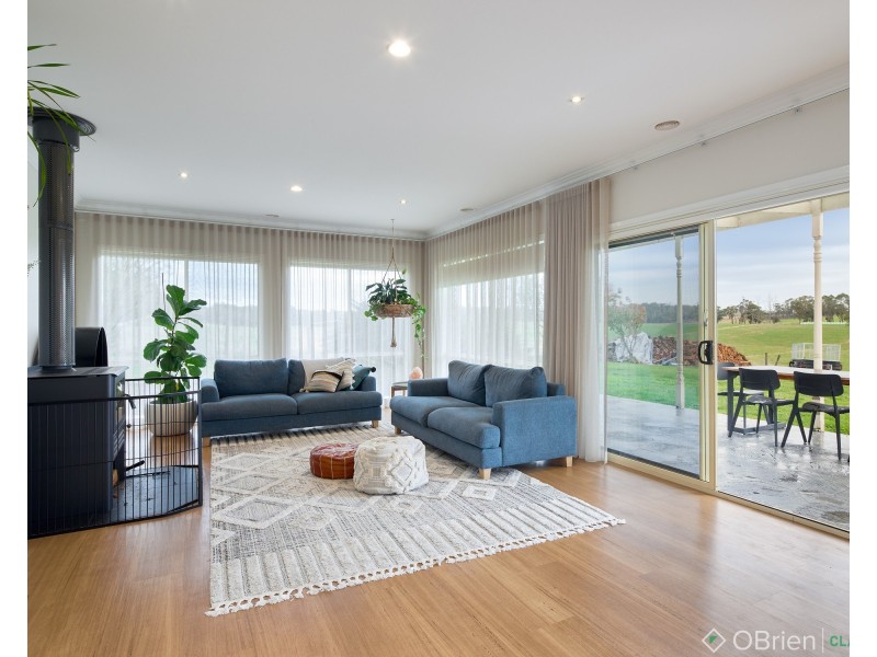 58 Brock Road, Hallora VIC 3818