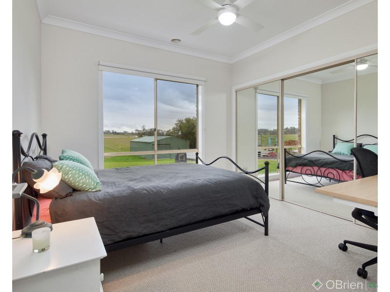 58 Brock Road, Hallora VIC 3818