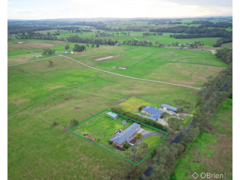 58 Brock Road, Hallora VIC 3818