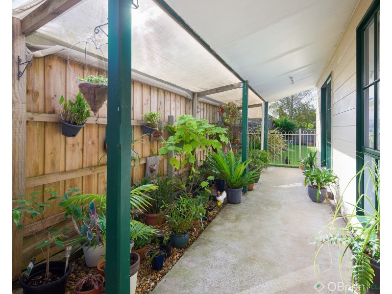 4 Fenton Street, Warragul VIC 3820