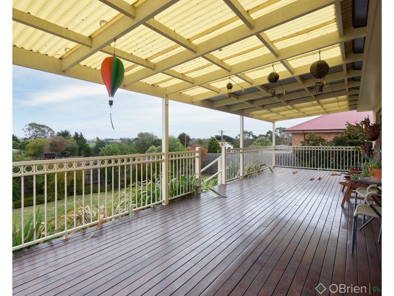 14 Munro Street, Warragul VIC 3820