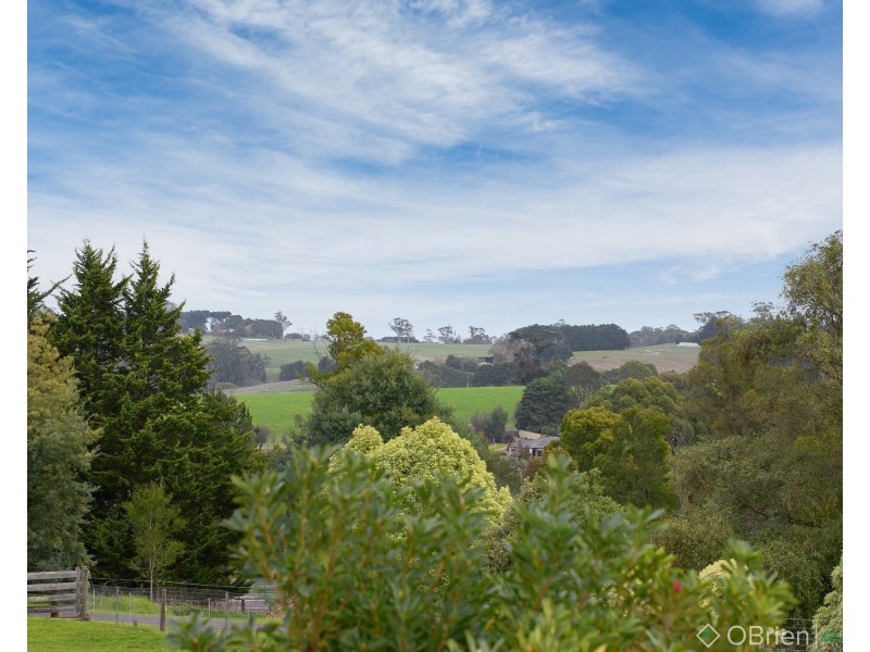 14 Munro Street, Warragul VIC 3820