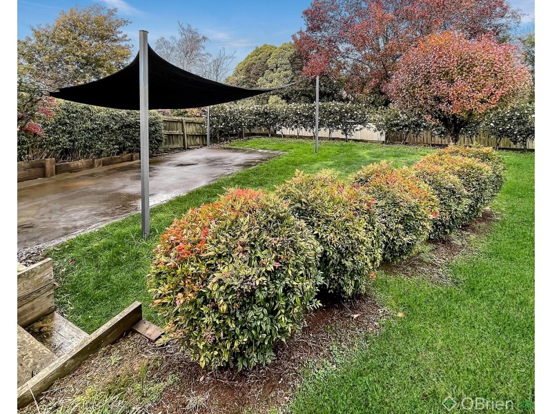 24 Sinclair Street, Warragul VIC 3820
