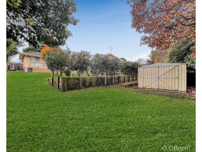 24 Sinclair Street, Warragul VIC 3820