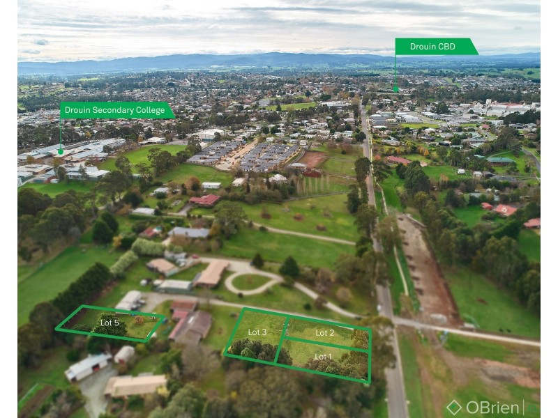 2/72 Weebar Road, Drouin VIC 3818