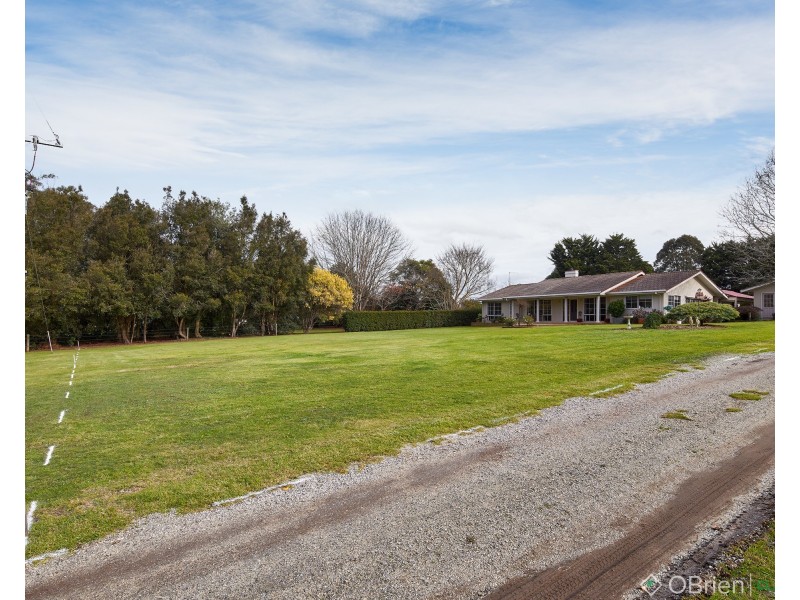 3/72 Weebar Road, Drouin VIC 3818