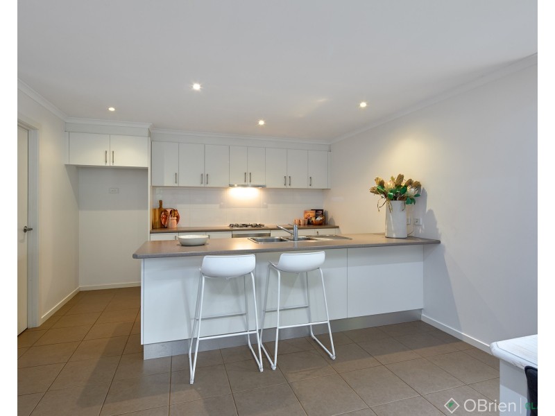 6 Empire Avenue, Drouin VIC 3818