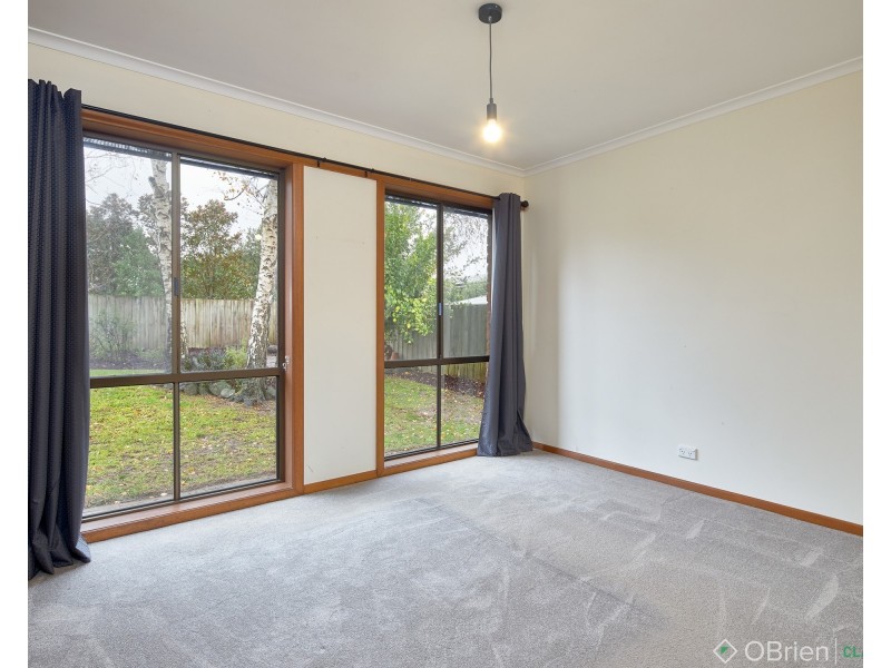 7 Hill Street, Drouin VIC 3818