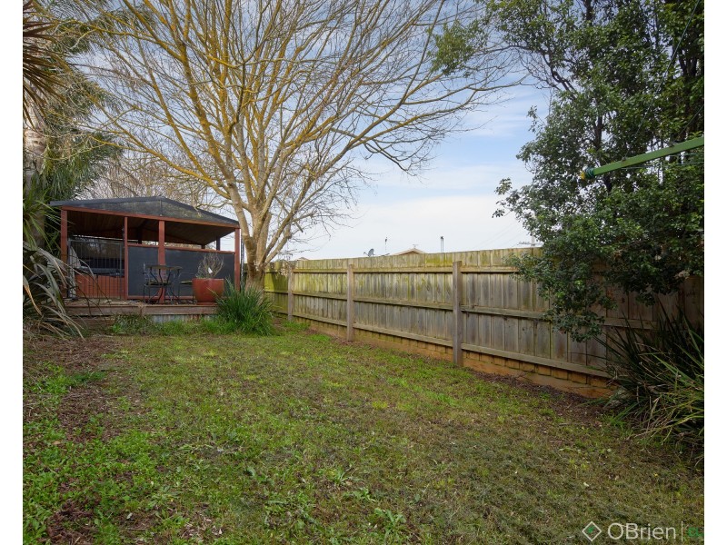 24 Wade Street, Drouin VIC 3818