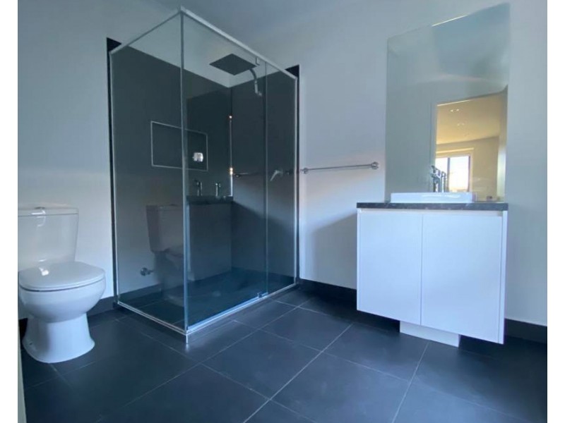 32 Boyd Avenue, Warragul VIC 3820