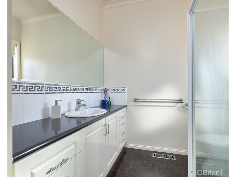 4 Glendon Drive, Warragul VIC 3820