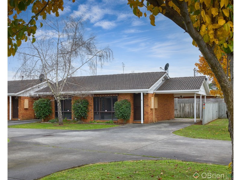 5/16 Cambridge Drive, Warragul VIC 3820