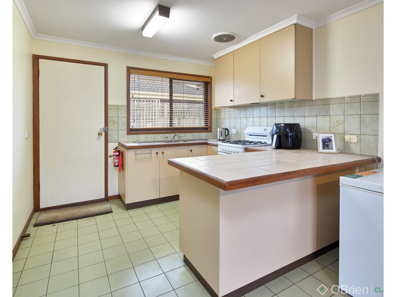 5/16 Cambridge Drive, Warragul VIC 3820