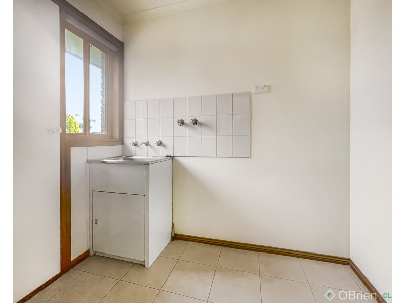 23 Walker Drive, Drouin VIC 3818