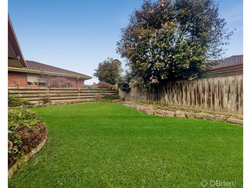 4/32 Young Street, Drouin VIC 3818