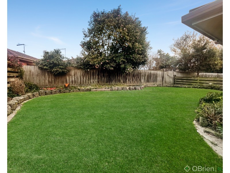 4/32 Young Street, Drouin VIC 3818
