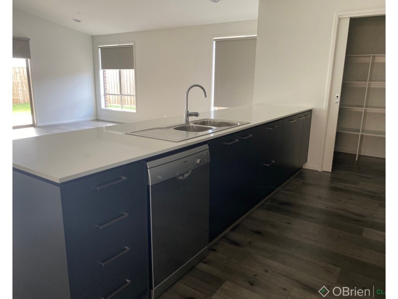 7 Pandanus Court, Warragul VIC 3820