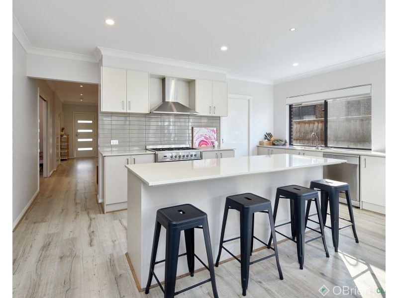 26 Boyd Avenue, Warragul VIC 3820