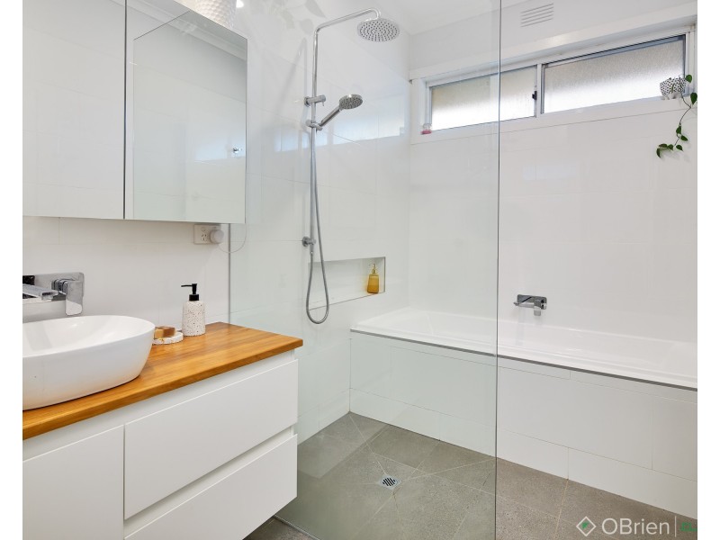 39 Buln Buln Road, Drouin VIC 3818