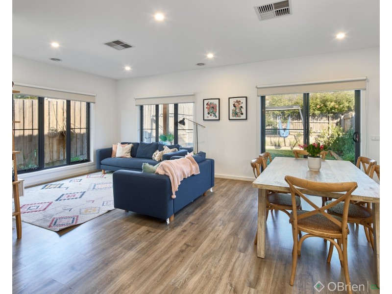 3/14 Park View Road, Drouin VIC 3818